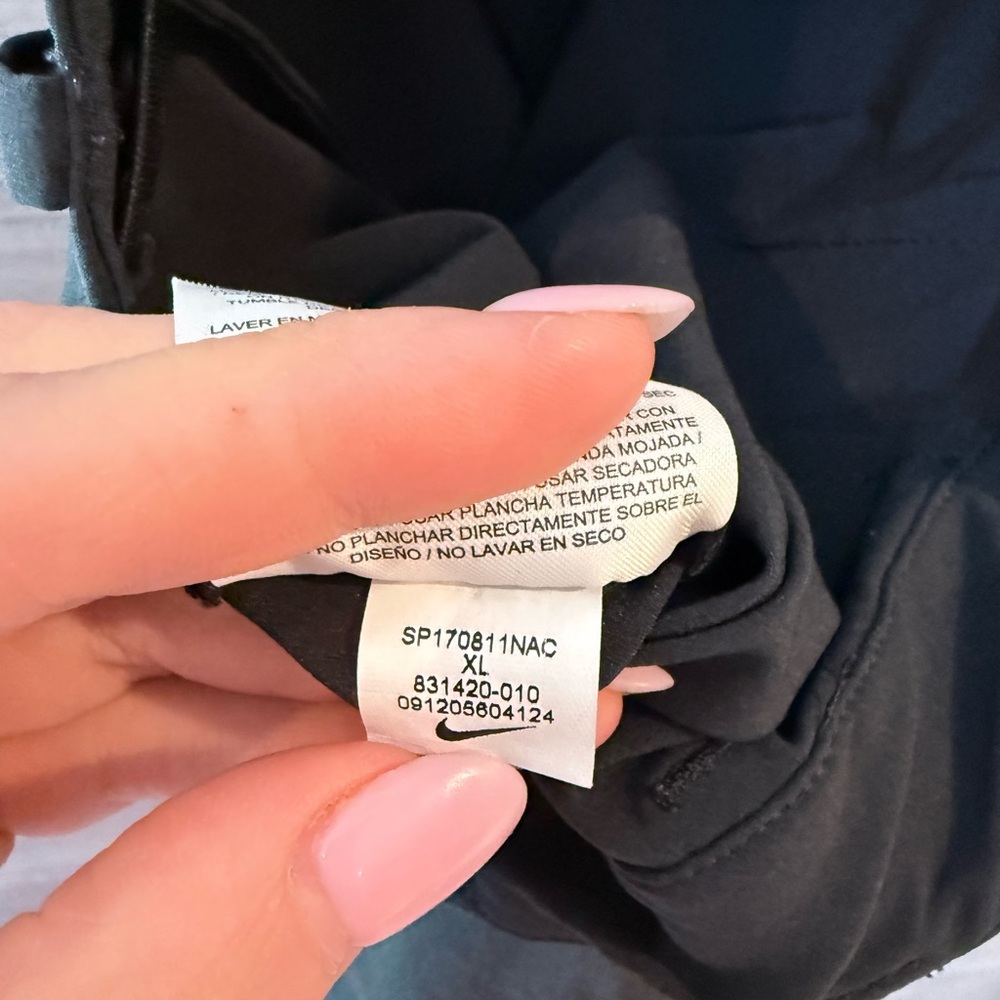 Nike Golf Dri-FIT Black Flat Front Shorts Women's Size XL - Picture 11 of 11